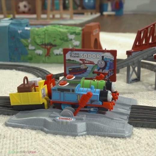Thomas & Friends Talking Thomas & Percy Toy Train & Track Set, Motorized Engines with Sounds