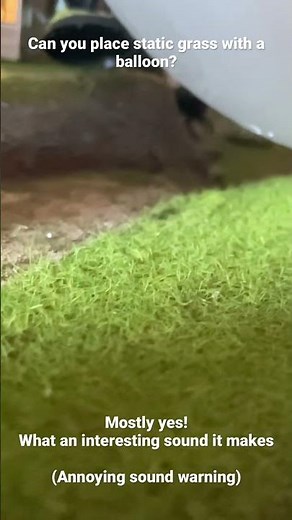 Can you place static grass with a balloon? (Sound warning) #nscale #trainlayout #scenery #slomo