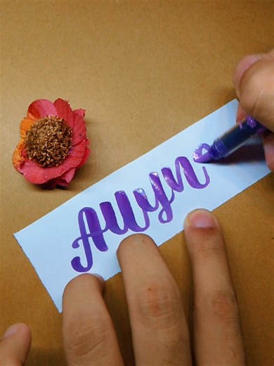 Replying to @llamaslynbolonia Name Request again💕💕 #markers #artchallenge #penmanship #calligraphy #lettering