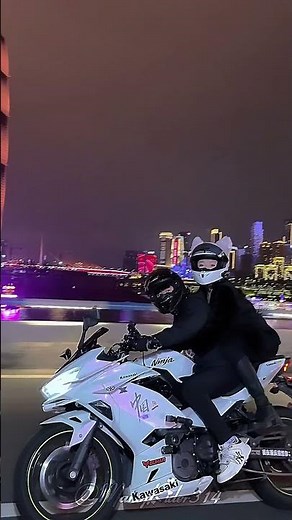 Ride Like A Legend 😎🏍️#riderlife #r15 #sportsbike #reels #race