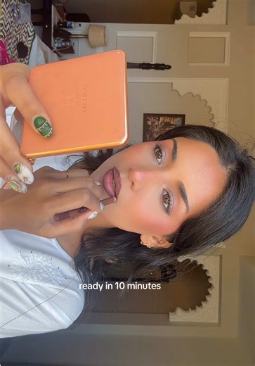 10-Minute No Foundation Glam with Bronzer and Blush