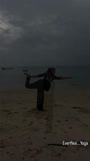Dekasana(Airplane pose) Natrajasana(Dancer pose) Vrikshasana(Tree Pose) #yoga