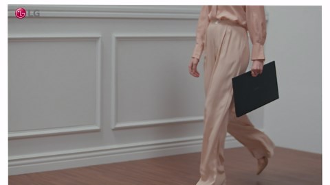 LG gram 16Z90P Laptop 16" IPS Ultra-Lightweight, (2560 x 1600), Intel Evo 11th gen Core i7, 16GB RAM, 256GB SSD, Upgradeable Windows 10 Home, Alexa Built-in, 2X USB-C, HDMI, USB-A - Black