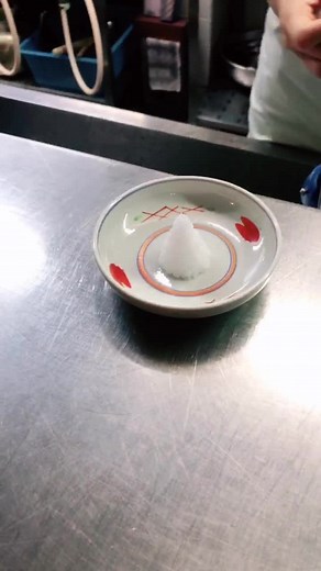 盛り塩が簡単に作れます#盛り塩#簡単#塩を盛る#魔除け#塩