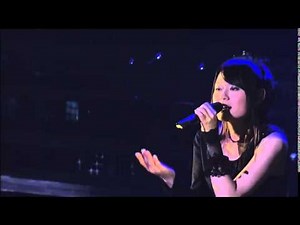 Yuki Kajiura - Credens justitiam