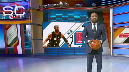 How will CP3's thumb injury affect his style of play?