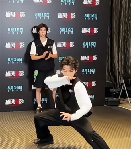 2016 vs 2026 with the same style #linqiunan #林秋楠 #kungfuboys #fyp #taekwondo