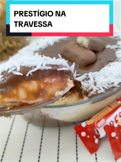 PRESTÍGIO NA TRAVESSA SUPER CREMOSO E FÁCIL DE FAZER Oi, meus amores! Vídeos novos toda segunda, quarta e sexta.🗓️ Sempre tem uma receitinha nova te esperando por aqui! Ingredientes: 1 caixa de leite condensado (395g) 1 caixa de creme de leite (200g) 200ml de leite de coco (1 garrafinha) 100g de coco em flocos desidratado Coco ralado para decorar (opcional) Para a ganache: 200g de chocolate meio amargo 1 caixa de creme de leite (200g) Modo de preparo: No vídeo. 📍Pessoal, se gostou, curta, come