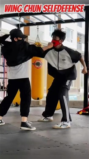 👊Wing Chun Self-Defense 💪Techniques | Fast Trapping & Close-Range Combat Tutorial #Shorts