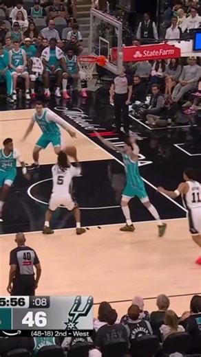 Stephen Castle is so tuff for this 🔥🔥 #nba #basketball #highlights #shorts