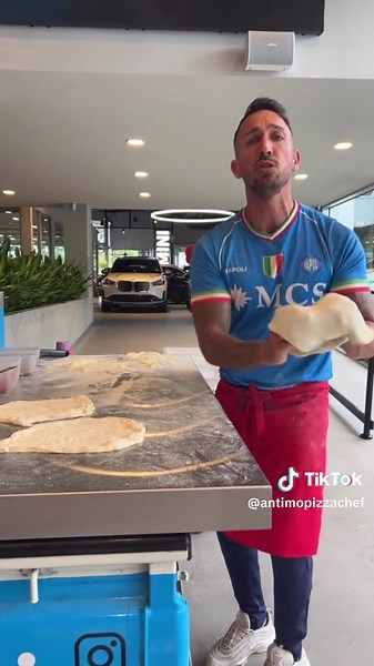 Dropping Pizza While Singing: A Hilarious Moment