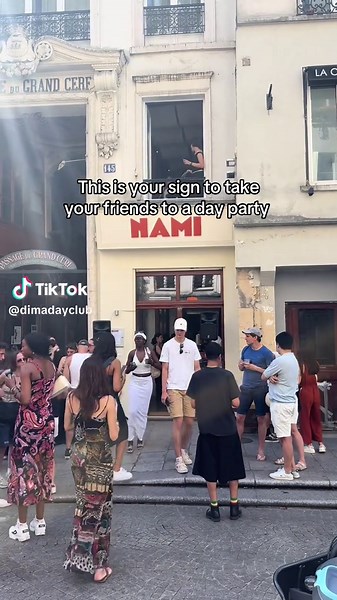 Here are the key advantages of partying in the afternoon or daytime (day party / day club) in English: 🔆 1. More energy and better vibes \t•\tPeople are fresher, more rested, and open before evening fatigue kicks in. \t•\tThe atmosphere is usually more chill, happy, and bright compared to night parties. 🌙 2. Free evenings afterwards \t•\tYou can go home early, rest, or continue with dinner, another event, or an early workout the next day. \t•\tPerfect for those who work early the next morning