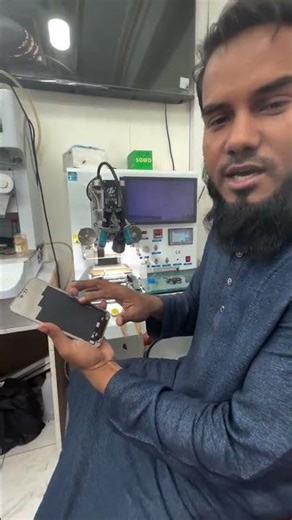 iPhone Green Screen Problem? Guaranteed Repair Solution!"