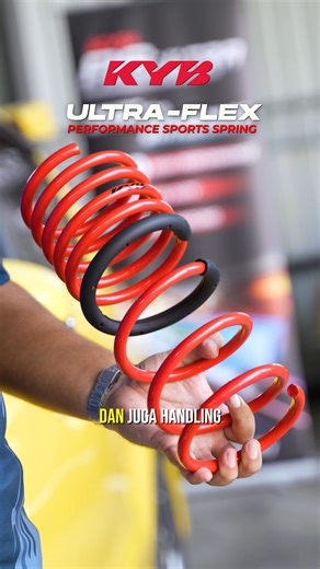 𝐊𝐘𝐁 | 𝐔𝐥𝐭𝐫𝐚-𝐅𝐥𝐞𝐱 𝐏𝐞𝐫𝐟𝐨𝐫𝐦𝐚𝐧𝐜𝐞 𝐒𝐩𝐨𝐫𝐭𝐬 𝐒𝐩𝐫𝐢𝐧𝐠 Tukar spring je, tapi rasa macam tukar kereta terus? Memang betul! Dengan KYB Ultra Flex, pemanduan jadi jauh lebih selesa. TTak melantun, tak tenggelam bila langgar bonggol, dan paling best, masa corner pun rasa lebih stabil dan yakin. Bukan jenis spring yang sekadar buat kereta nampak ‘low’, tapi tak selesa. KYB Ultra Flex guna teknologi Dual Coil yang bagi keseimbangan antara gaya dan prestasi. Nak nampak sporty, ta