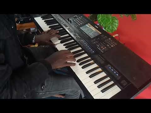 Beginner touches on key D major 🎹