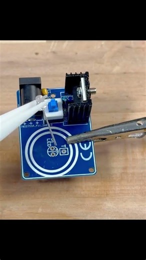 build a Tesla coil at home #newshorts #viralvideo #EmbeddedSystems #Microcontroller #Arduino #ESP32
