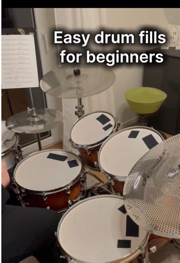 Short drum fills for beginners 🥁 Still learning and having fun with it — progress over perfect 😅 Save this for practice #drums #learningdrums #beginnerdrummer #PracticeMode #drum