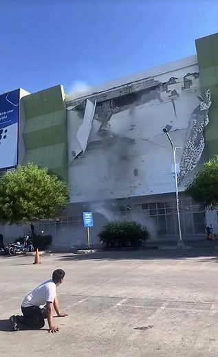 M7.8 Earthquake Damages SM Mall in General Santos City, Philippines