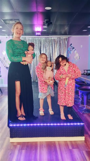 special edition OOTD with Cassidy and Phoebe!! || #ootd #partynstyle #spaday