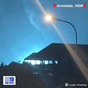 A clean-up is underway after a wild storm ripped through #Armidale overnight. 🌪️ A tornado reportedly hit the NSW town around 10pm, tearing off five roofs, bringing down powerlines and flipping a car. Weather details: http://9Soci.al/cnmX30rX7qh #9News | Nightly at 6pm | 9 News Sydney
