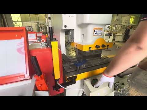 Pneumatic press insulation pins washer making machine