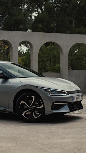 The Kia EV6: Where cutting-edge design meets electric excellence. #Kia #KiaEV6 #KiaUAE