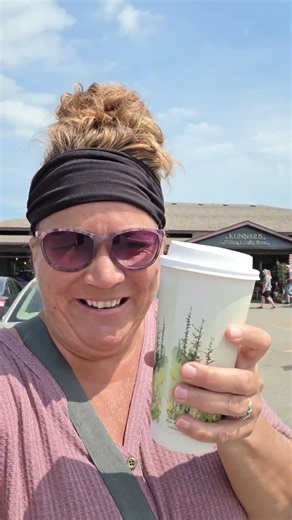 Walk through,drive through Kunnaris kitchen and coffee house