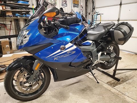 2011 BMW K1300S, oil and filter change, no drips on exhaust