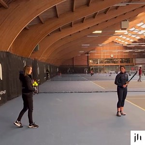 Spotted on court👀 Justine Henin is very involved in our Tennis & Academics and is regularly on the court. This allows her to directly and specifically share her experiences and expertise. 🤩 #legend #justinehenin #TennisandAcademics #playerdevelopment #simpleapproach #expertise #practice #individualization #workhard #tennisplayers #youngtalent #bnpparibasfortisyoungtalentteam #workinprogress #dailywork | Justine Henin Academy