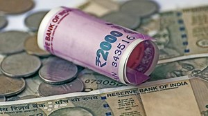 ऋण खातों में दंड शुल्क: आरबीआई ने कहा- संशोधित मानदंडों को लागू करे बैंक और एनबीएफसी, तीन महीने का समय दिया