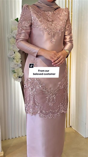 Esok launching,tapi dekat sini dah berpusu pusu.Korang 😭 sampai macam ni erk korang sudi support LYC 🥹 We are nothing without your support 🙏🏼Jumpa esok ok 🌹 Live Launching Nuha 2.0 | 30.6.2026 | 8MLM #liyanacollection #LYCbrideseries