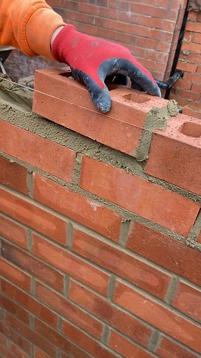 6.8K views · 150 reactions | How To Lay Bricks tricks For Beginners Using a line隣 | Bricklayer | Facebook