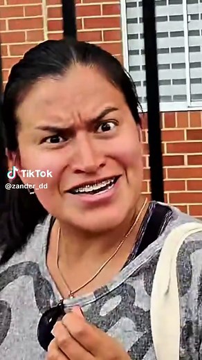 Bromas Graciosas en la Calle: ¡Te Puedo Robar Hoy!