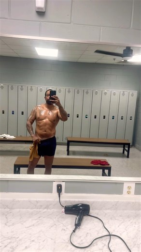 Steam room action. #steamroom #gymlife #fitnessgoals #motivational #shorts #like #share