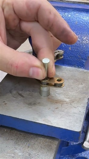 Destroy the chain #cyclingtips #cycling #cycletips #meoxedap #tipsandtricks #benhvienxedap