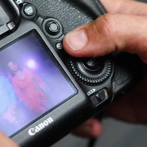 174K views · 116 reactions | Colour theory, put into practice. How to use light modifiers, gels and backgrounds to create better looking portraits. Big thanks to @musselwhitephotography for his insightful contribution to this week's Canon Connected! https://canon.sm/34kPtIb | Canon EMEA Pro | Facebook