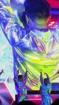 Alien Invasion (Descendents/ZOMBIES:Worlds Collide Tour) (PARTE2) #youtube #disney #disneychannel