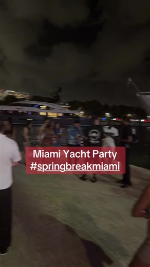 Miami Raiden (@miami.raiden)’s video of Spring Break In Miami