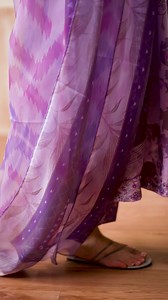 2.8K views | 퐒퐮퐦퐦퐞퐫 퐄퐧퐝 퐒퐚퐥퐞 | 퐔퐩퐭퐨 ퟕퟎ% 퐎퐅퐅 Get Your Hands on Garnet's Best-Selling Styles Now! Shop our most loved styles before they disappear again | Garnet | Facebook