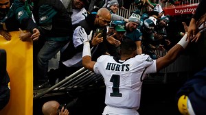 Four Fans Sue Commanders Over Railing Collapse at FedEx Field