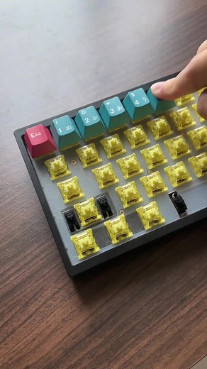 Cream Yellow - Best Budget Creamy Linear Switch by PriawyStudio