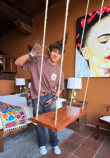 Construcción de un columpio rústico para tu cuarto