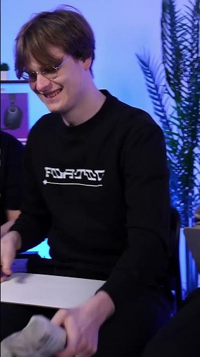 Esports players guess the price of NUTS?! #leagueoflegends #fnatic #lec