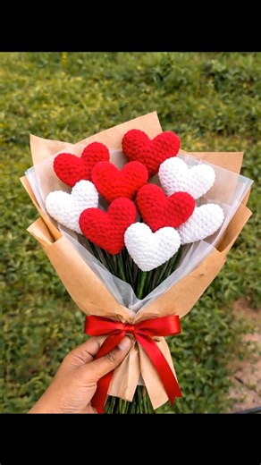 Beautiful heart bouquet💝 #crochet #crochettutorial #crocheting #crochetforbeginners #fyp #diy #craft