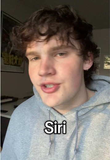 Siri: The Useless AI Assistant We All Loved