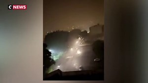 Cyclone à la Réunion : découvrez les premières images en vidéo