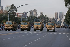 En fotos. El desfile del 9 de julio por el Día de la Independencia