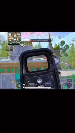 s4 is live on Instagram: "My noob game play 😂 利用压电瓷砖将脚步转化为电能。这些瓷砖捕捉来自你脚步的动能。当你行走时，你的重量和动作会对瓷砖产生压力。瓷砖会轻微弯曲，从而产生机械应力。瓷砖内部的压电材料将这种应力转化为电能。每一步都会产生少量电荷，而数百万步结合在一起就能产生足够的电力来驱动LED 灯、数字显示屏和传感器。在像涩谷车站这样繁忙的地方，每天大约有240万个脚步为这一系统作出贡献。这些电能可以被储存或立即使用，从而减少对传统电力来源的依赖，并支持可持续的城市基础设施。这种方法将日常运动转化为实用的可再生能源 #日本#知识#事实＃你知道吗 #推荐 #科技 创新 历史技 技术实验热门日本利用压电瓷砖将脚步转化为电能。这些瓷砖捕捉来自你脚步的动能。当你行走时 techwaseem 你的重量和动作会对瓷砖产生压力。瓷砖会轻微弯曲，从而产生机械应力。瓷砖内部的压电材料将这种应力转化为电能。每一步都会产生少量电荷，而数百万步结合在一起就能产生足够的电力来驱动LED 灯、数字显示屏和传感器。在像涩谷车站这样繁忙的地方，每天大约有240万个脚