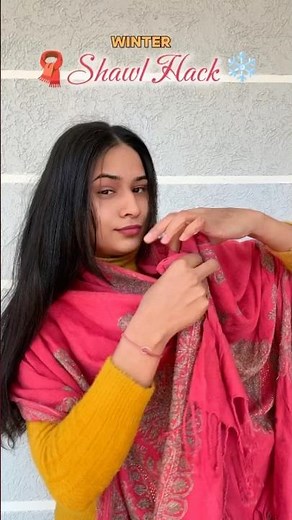 New Shawl Wearing Style 😍 | Simple & Stylish Shawl Hack | Beauty & Fashion Tips #shorts