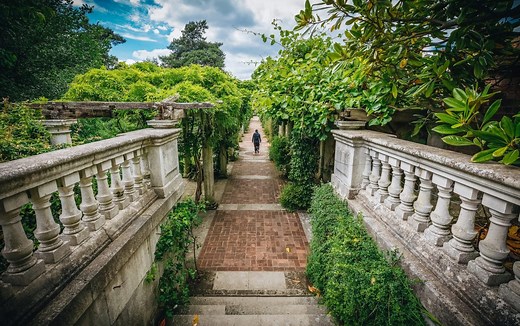 The Most Jaw-Droppingly Stunning Green Spaces That You Won't Believe Are In London